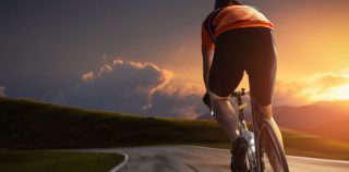 Biking and Driving With Earbuds Illegal in California